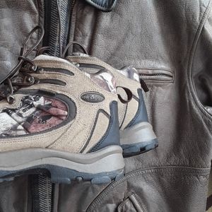 NEVADOS WATERPROOF HIKERS 🦌CAMOUFLAGE Unisex  Sz 11